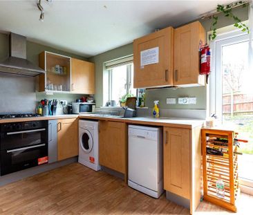 4 bedroom townhouse to rent - Photo 2