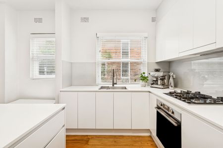 6/11 Botany Street, Bondi Junction NSW 2022 - Apartment For Rent | Domain - Photo 2