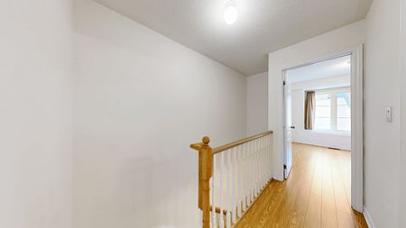 For Lease - 4262 Kingston Road Unit# Upper, Toronto, Ontario - Photo 2