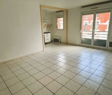 Location Appartement 2 pièces 47 m2 à Valenciennes - Photo 4