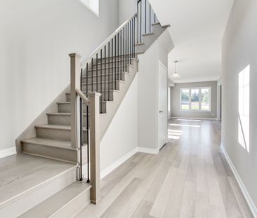 For Lease - 230 Bennett Street, Newmarket, Ontario - Photo 3