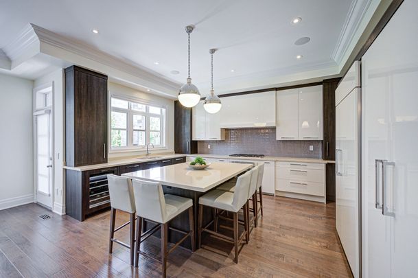 For Lease - 343 Tudor Avenue, Oakville, Ontario - Photo 1