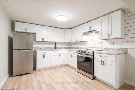 For Lease - 7121 Dorchester Road Unit# LOWER, Niagara Falls, Ontario - Photo 3