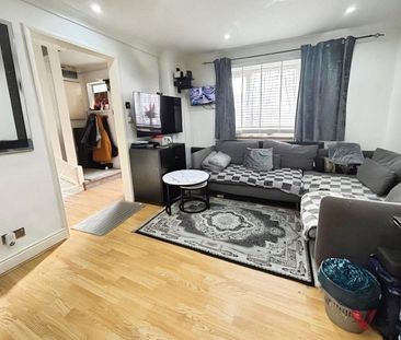 South Road, Feltham, TW13 6UE - Photo 3