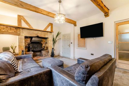 4 bedroom cottage to rent - Photo 2