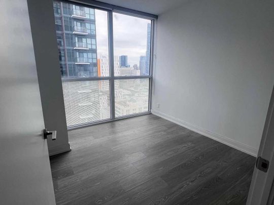 For Lease - 181 Dundas Street Unit# 3210, Toronto, Ontario - Photo 1