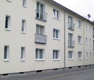 3-Zimmer-Wohnung am Steinberg mit WBS frei - Photo 4
