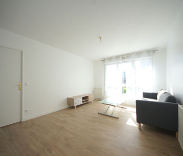 Appartement Evry Courcouronnes 2 pièces 40.33 m2 - Photo 1