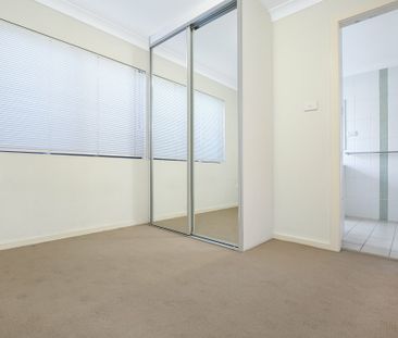 2/177 Church Street, WOLLONGONG - Photo 1