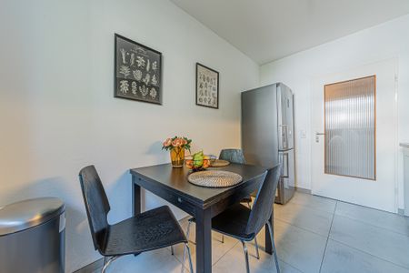 City-Residence: Moderne 3-Zi.-Wohnung mit Lift und Balkon in bester Westendlage - Photo 4
