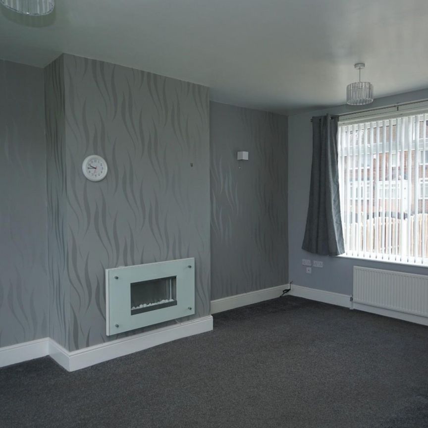 3 bedroom House To Let - Photo 1
