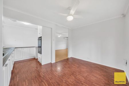Spacious Family Home in Rockbank - Photo 5