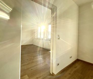 Top 301! Zentral gelegen, gepflegt und gut angebunden! - Photo 2