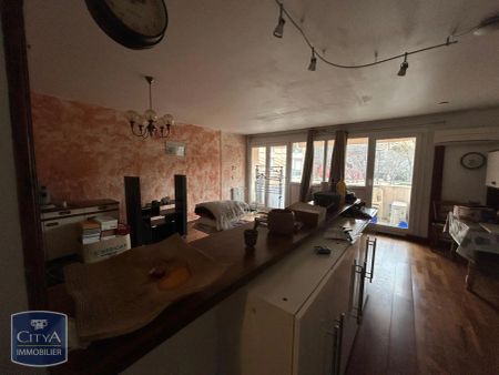 Appartement à louer 2 pièces 61.28m² - Photo 2