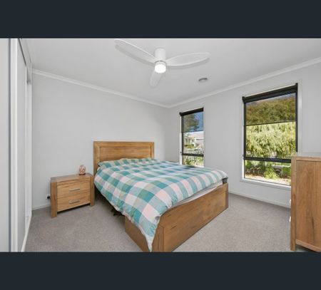 17 Candlewood Drive, Strathfieldsaye, Vic 3551 - Photo 5