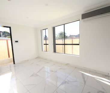 Near New Granny Flat with Own Access. - Photo 3