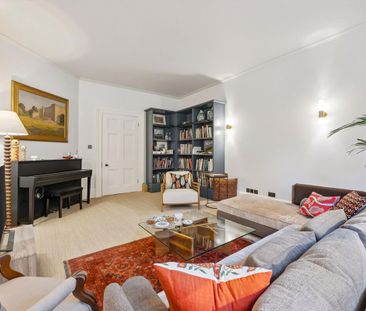 An immaculately presented two bedroom apartment to rent in the hear... - Photo 1