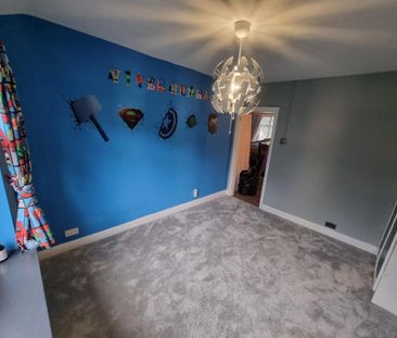 3 bedroom semi-detached house to rent - Photo 6