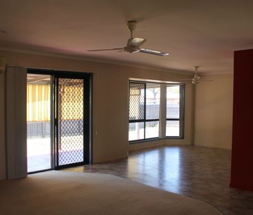 15 Cassia Street, Beaconsfield QLD 4740 - House For Rent | Domain - Photo 2