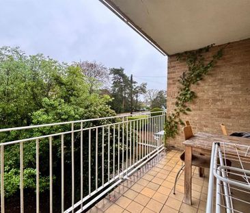 2 bedroom flat to rent - Photo 6