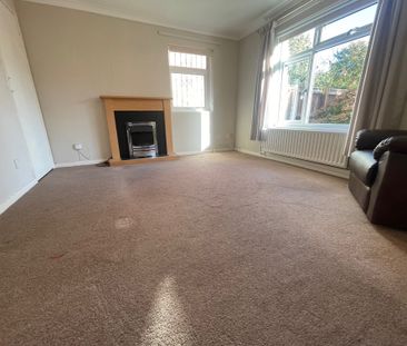 Stone Gardens, Bournemouth - Photo 3