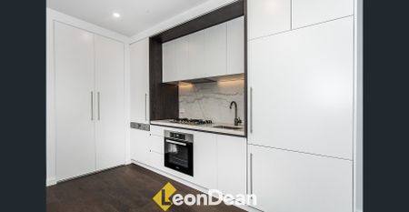 Furnished New 1 Bedroom Apartment in Central Box Hill - Photo 3
