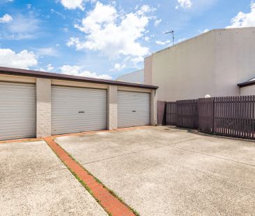 Inner city living - Photo 5