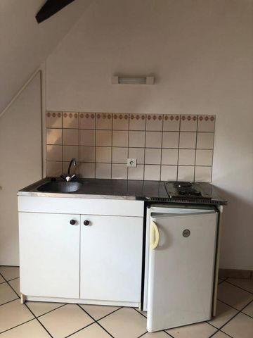 Location appartement t1 18 m² à Marcillac-Vallon (12330) - Photo 3