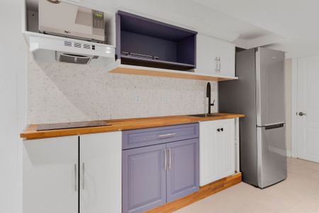 For Lease - 246 Prescott Avenue Unit# Lower, Toronto, Ontario - Photo 4