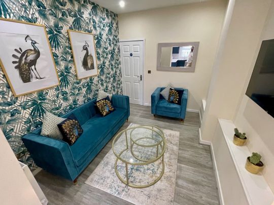 4 Bed Flat, Pomona Street, L3 - Photo 1