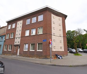 Gerenoveerd appartement te huur in Anderlecht - Foto 2