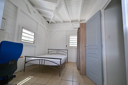 Haut de villa T3 meublé CC - Photo 2