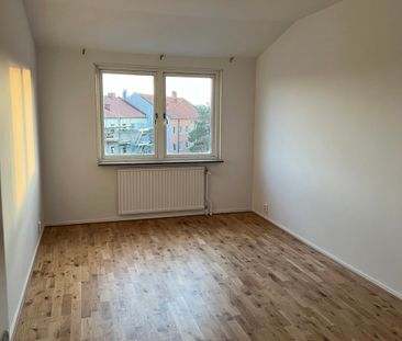 Föreningsgatan 167B, Öster - Photo 4