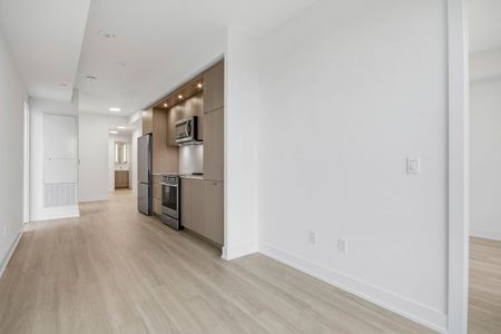 For Lease - 60 Central park roadway N/A Unit# 2104, Toronto, Ontario - Photo 4