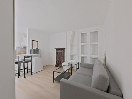 Location Appartement 2 pièces Meublé 42m² PARIS 10ème - Photo 2