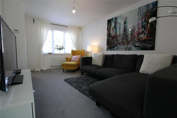 2 bedroom semi-detached house to rent - Photo 1