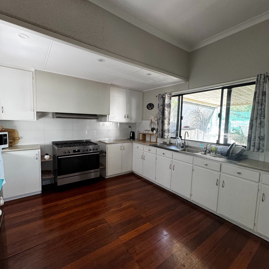 Family Home Available For Rent Early December - Photo 2