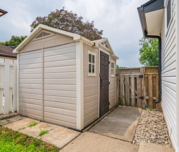 For Lease - 12 Quinlan Court, Hamilton, Ontario - Photo 6