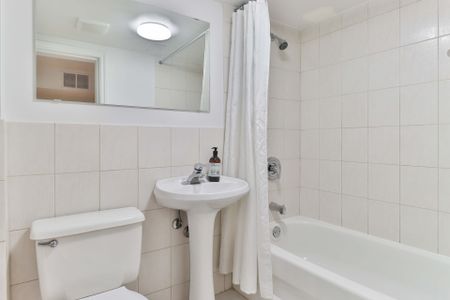 For Lease - 215A Chambers Avenue Unit# Bsmt, Toronto, Ontario - Photo 5