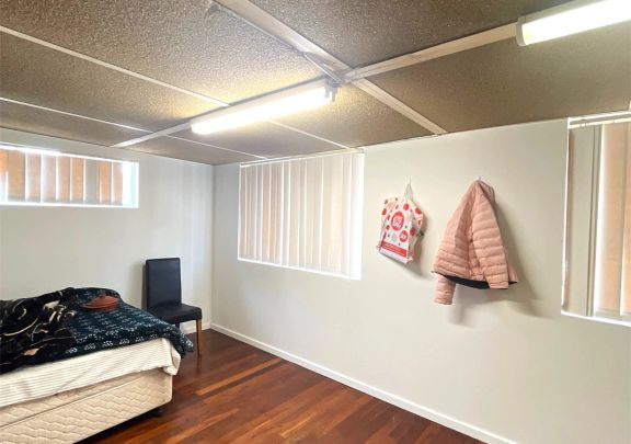 21 Camillo Street, COOLBELLUP WA 6163 - Photo 1