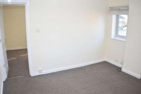 Lincoln Road, Peterborough, Cambs, PE4 - Photo 4