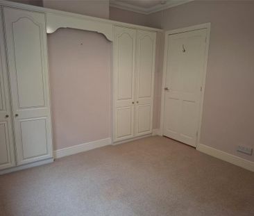 2 bedroom detached house to rent - Photo 4