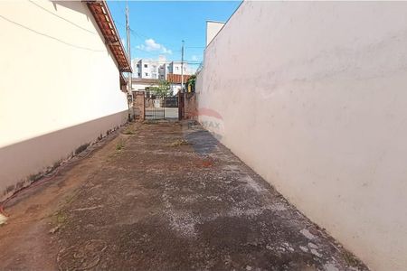 Casa de Aluguel em Lins: Preço Reduzido! - Photo 2