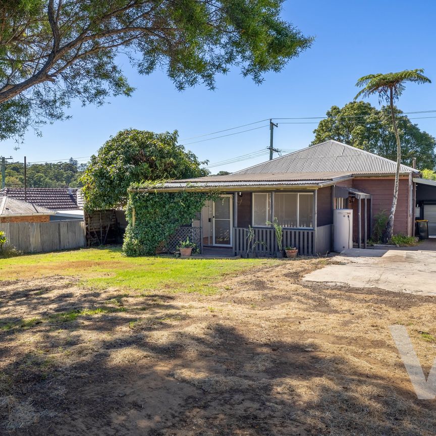 19 Sixth Street, Cardiff South NSW 2285 - House For Rent | Domain - Photo 1