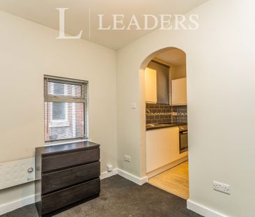 apartment to rent Bridge Road, Southampton, SO19 - Photo 2