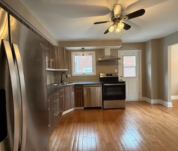 For Lease - 39 April Gardens Unit# Main, Aurora, Ontario - Photo 1