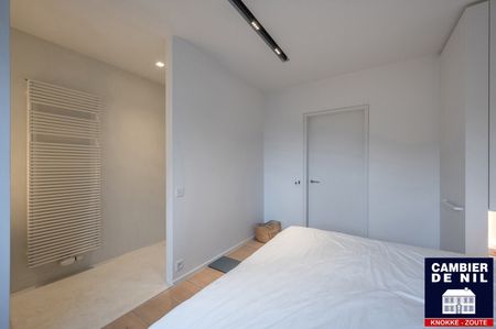 Ruim appartement in het Zoute, dichtbij de zeedijk. - Foto 2