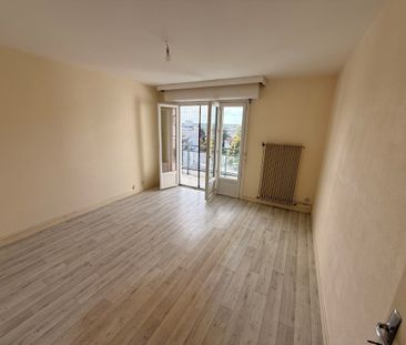 Location Appartement 2 pièces 50m² CHATELLERAULT 86100 - Photo 1
