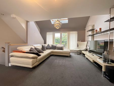 3 bedroom Town House to let - Photo 2