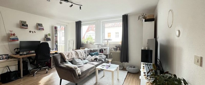 Schöne 2-Zimmer-Balkon-Wohnung in Nürnberg-Wöhrd (4. OG mit Lift) - Photo 1
